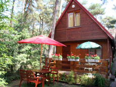 RELAKS база отдыха летние домики семейные номера ночлеги в Польше Балтийское море Леба