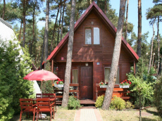 RELAKS база отдыха летние домики семейные номера ночлеги в Польше Балтийское море Леба