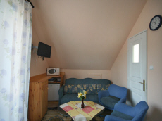 RELAKS база отдыха летние домики семейные номера ночлеги в Польше Балтийское море Леба