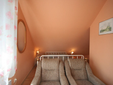 RELAKS база отдыха летние домики семейные номера ночлеги в Польше Балтийское море Леба