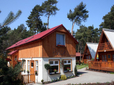 RELAKS база отдыха летние домики семейные номера ночлеги в Польше Балтийское море Леба