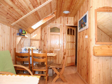 RELAKS база отдыха летние домики семейные номера ночлеги в Польше Балтийское море Леба